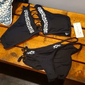 HP!🎉 Beach Joy Black Embroidered String Bikini ~ M ~ NWT